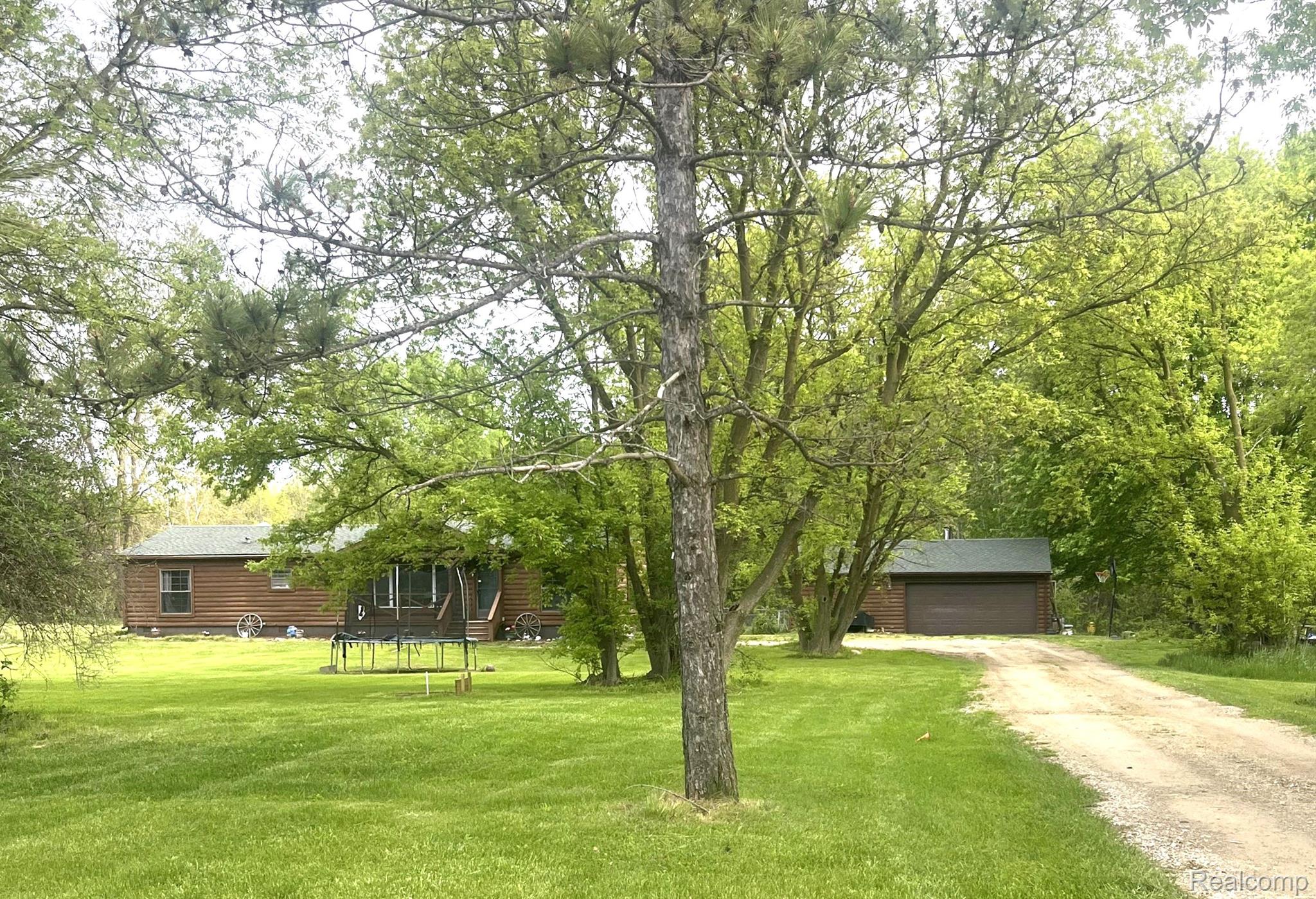 6725 Townsend Road Applegate, MI 48401 - Photo 2 of 32 Gallery Image 2