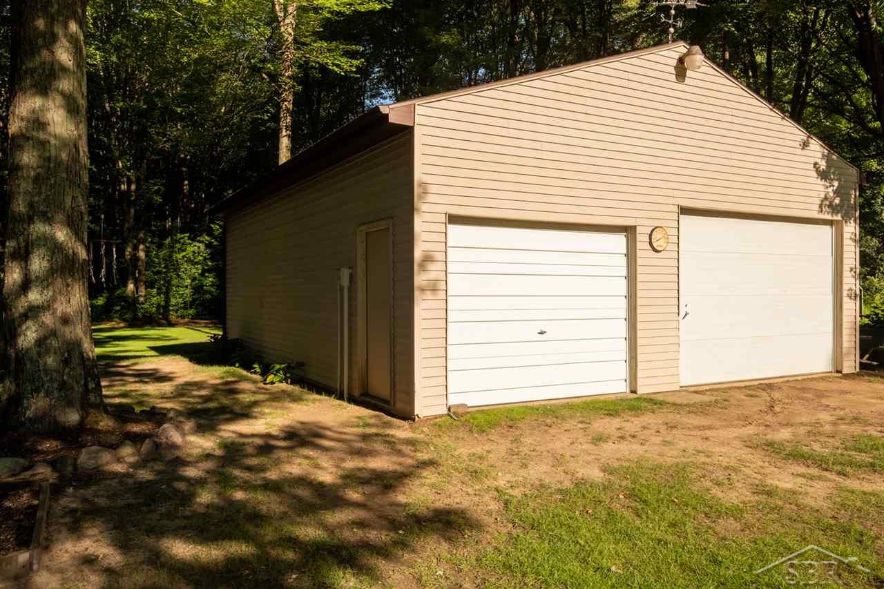 12672 Budd Road Burt, MI 48417 - Photo 8 of 34