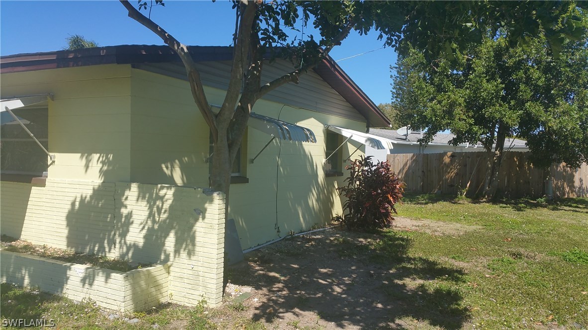 207 Jasmine Road West Lehigh Acres, FL 33936 - Photo 6 of 25