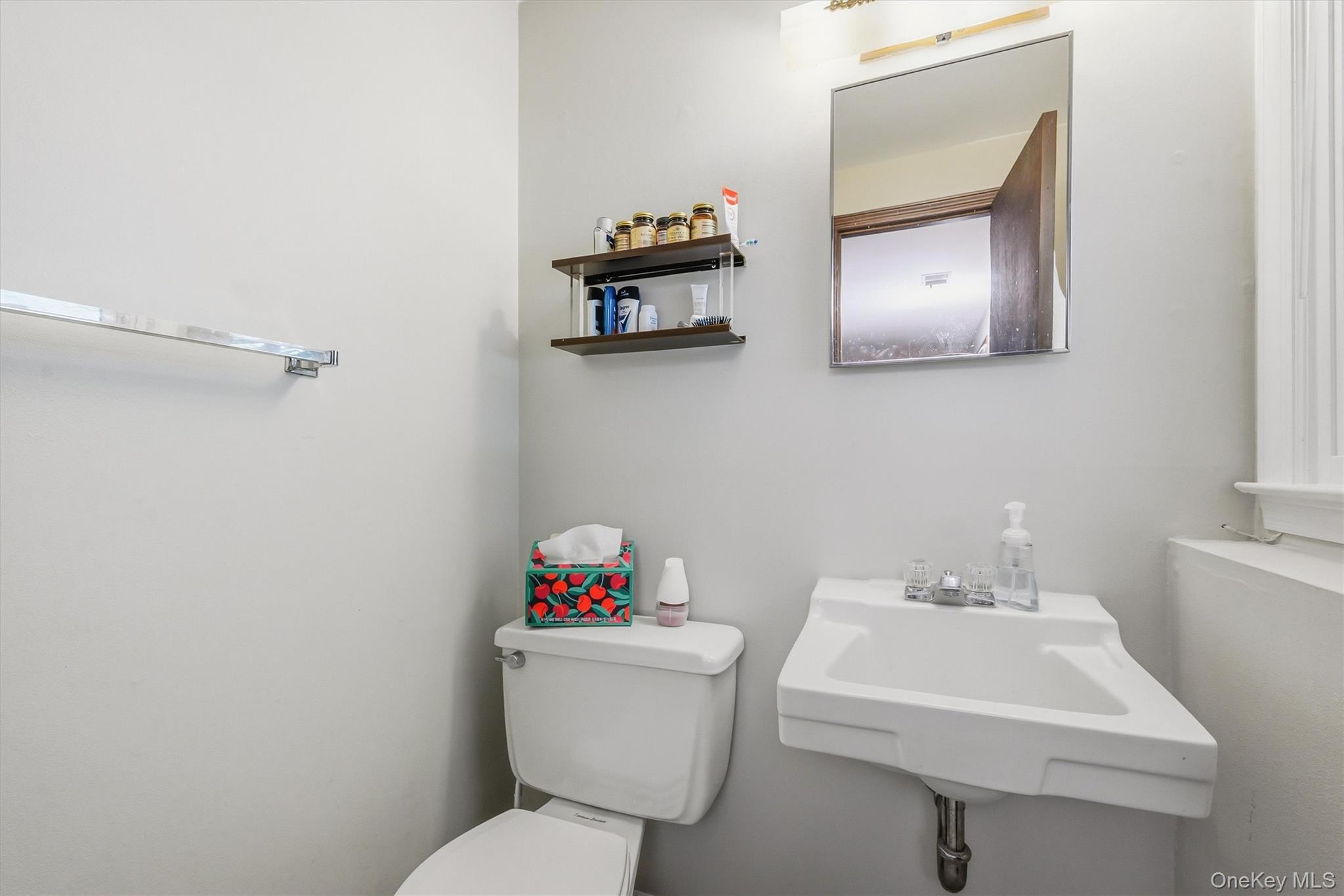 42 Sandy Brook Drive Spring Valley, NY 10977 - Photo 29 of 43