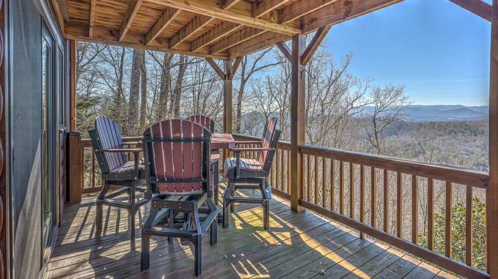 98 Snake Nation Overlook Blue Ridge, GA 30513 - Photo 20 of 41 a view of balcony with furniture