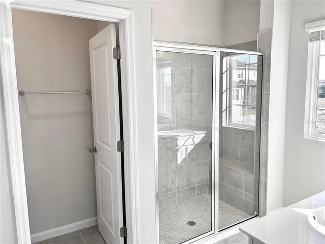 $2,400 | 4534 Arden Way, Bradenton, FL 34211