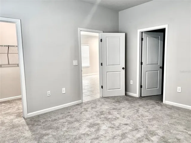 $2,400 | 4534 Arden Way, Bradenton, FL 34211