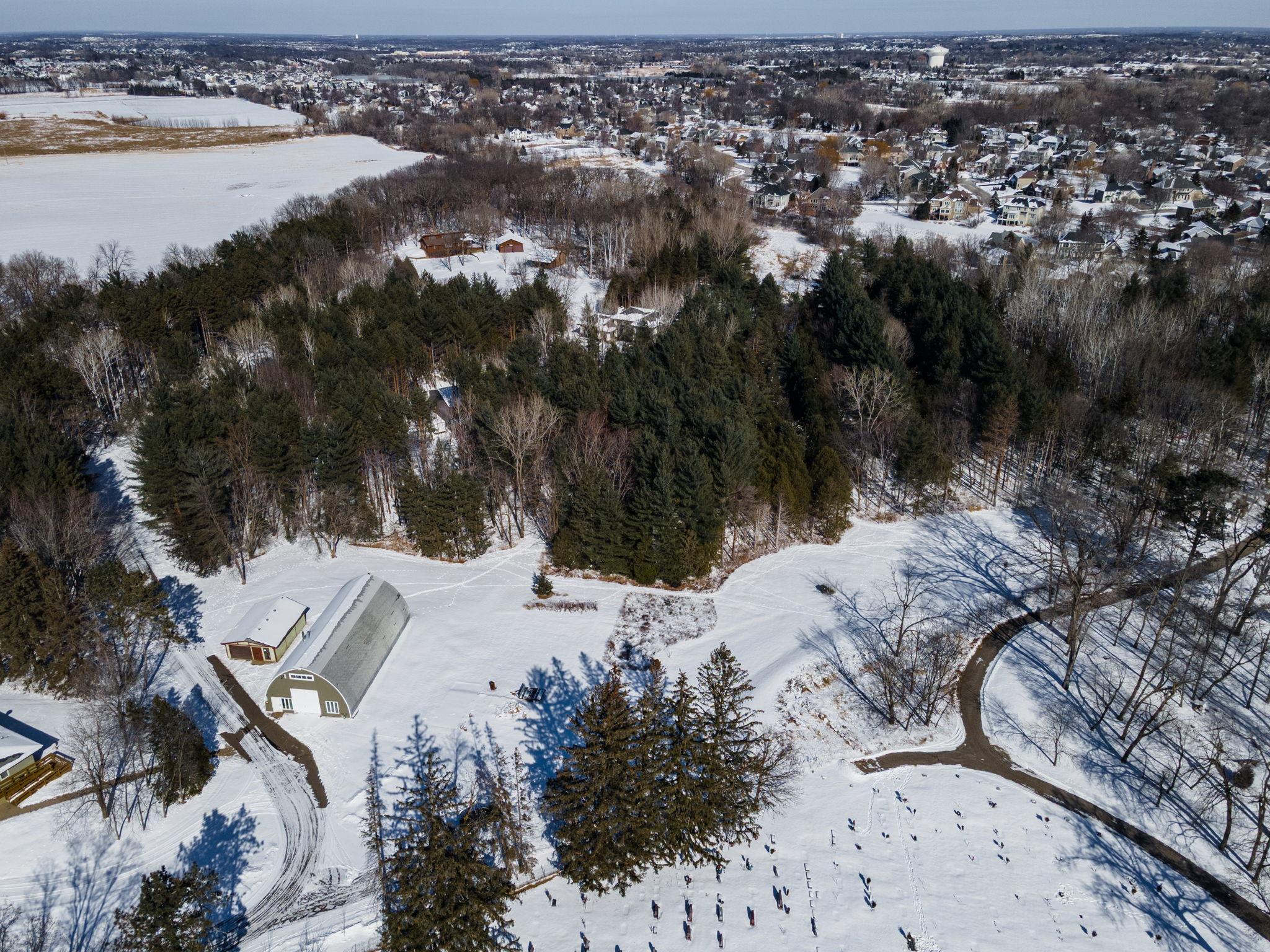 2022 Holy Name Drive Wayzata, MN 55391 - Photo 11 of 25