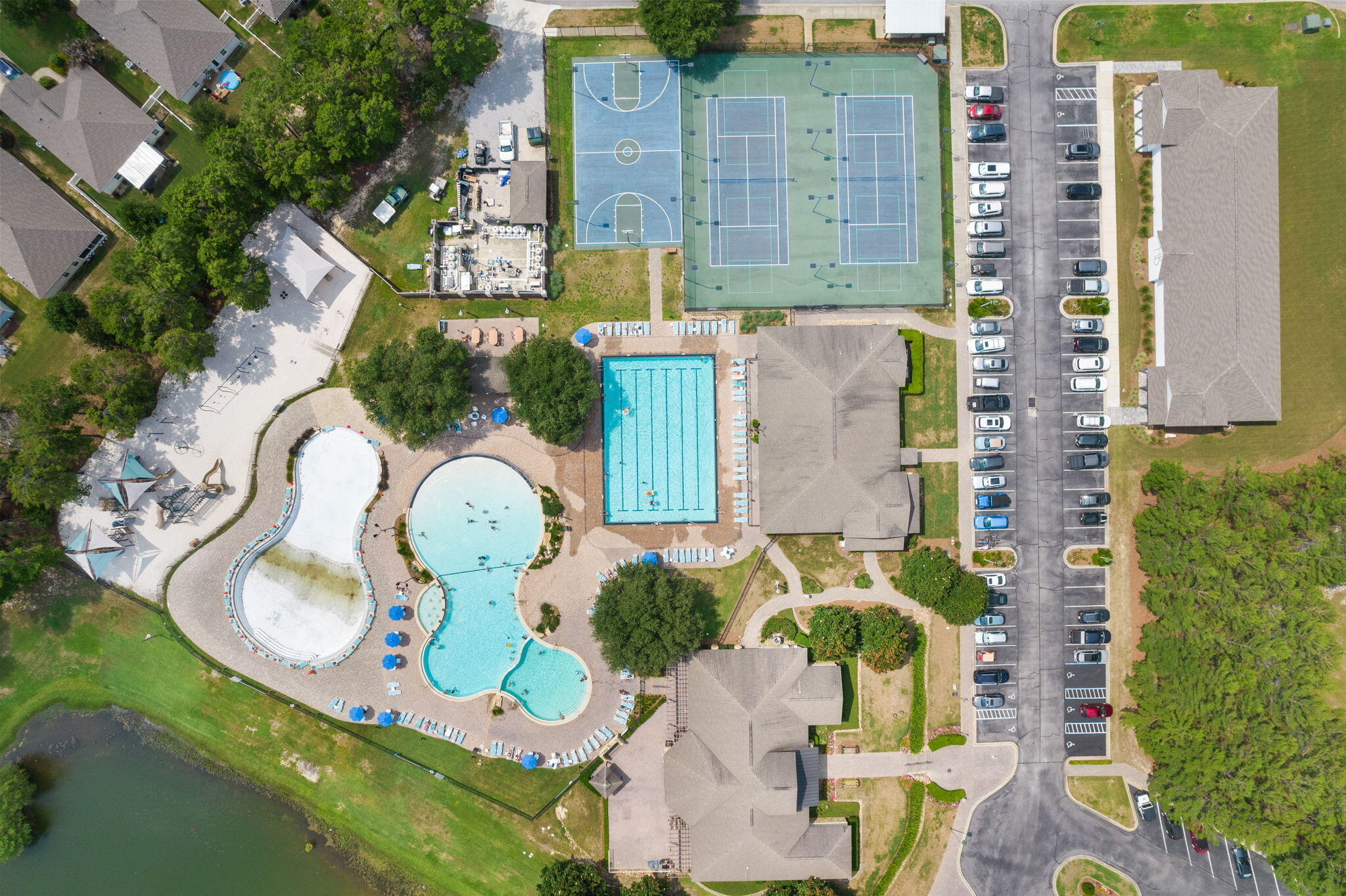 245 This Way Freeport, FL 32439 - Photo 37 of 46 an aerial view of a house having outdoor space