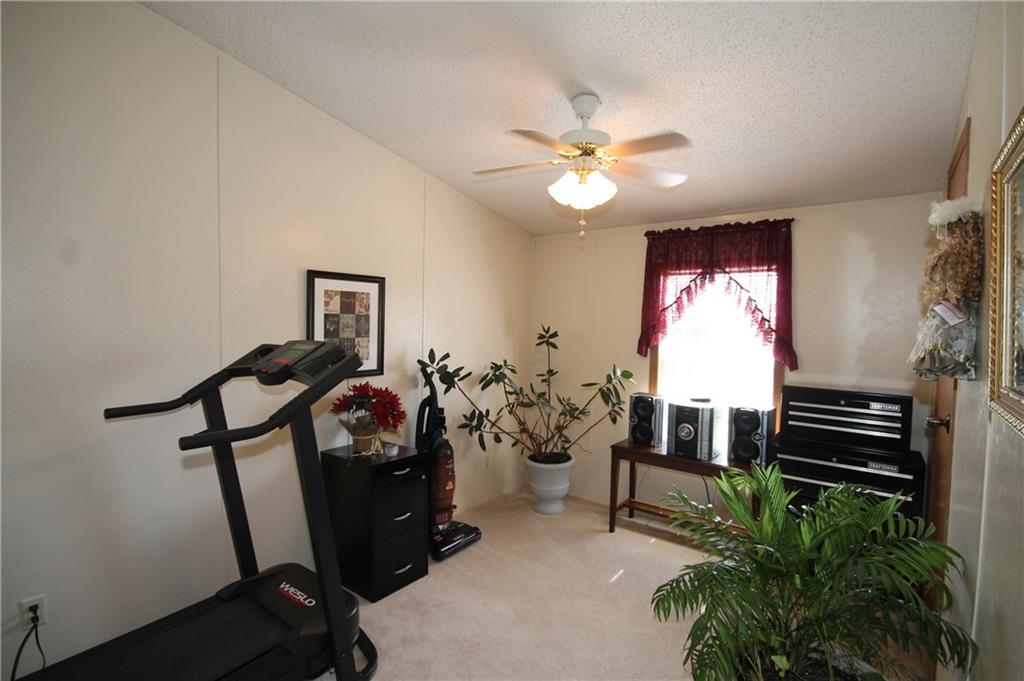 4701 West Ridge Drive Columbus, IN 47203 - Photo 16 of 19 Gallery Image 16