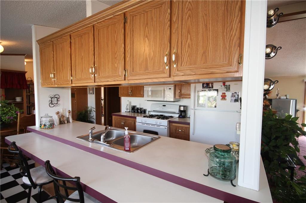 4701 West Ridge Drive Columbus, IN 47203 - Photo 6 of 19 Gallery Image 6