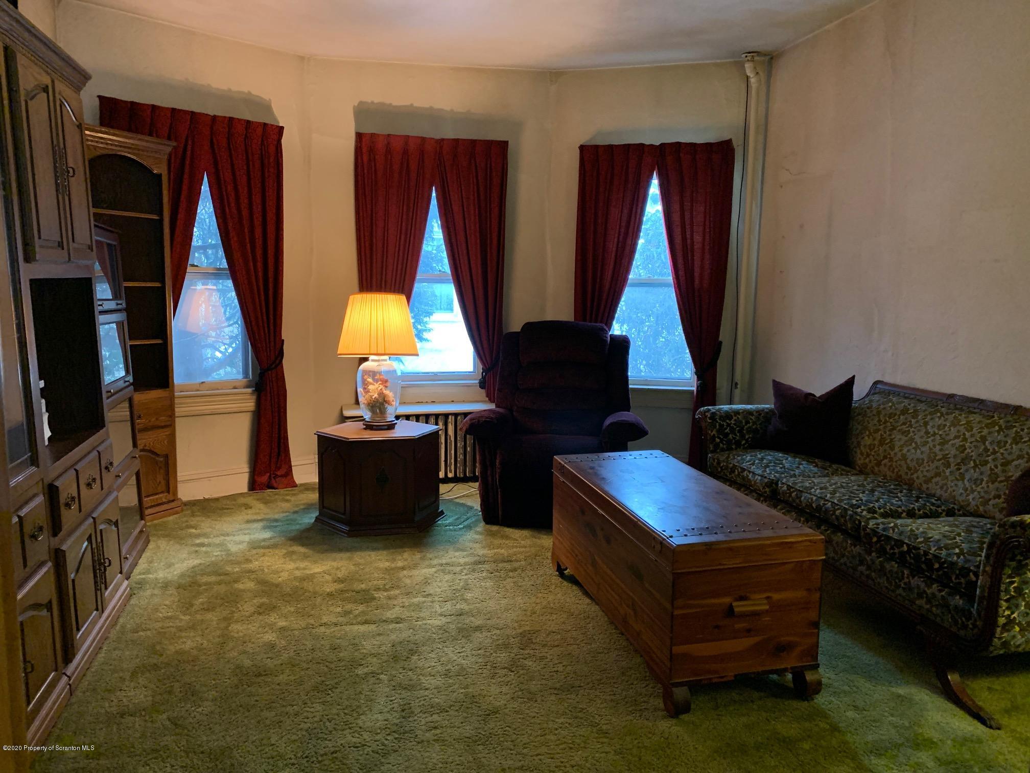 220 Clark Avenue Clarks Summit, PA 18411 - Photo 22 of 49