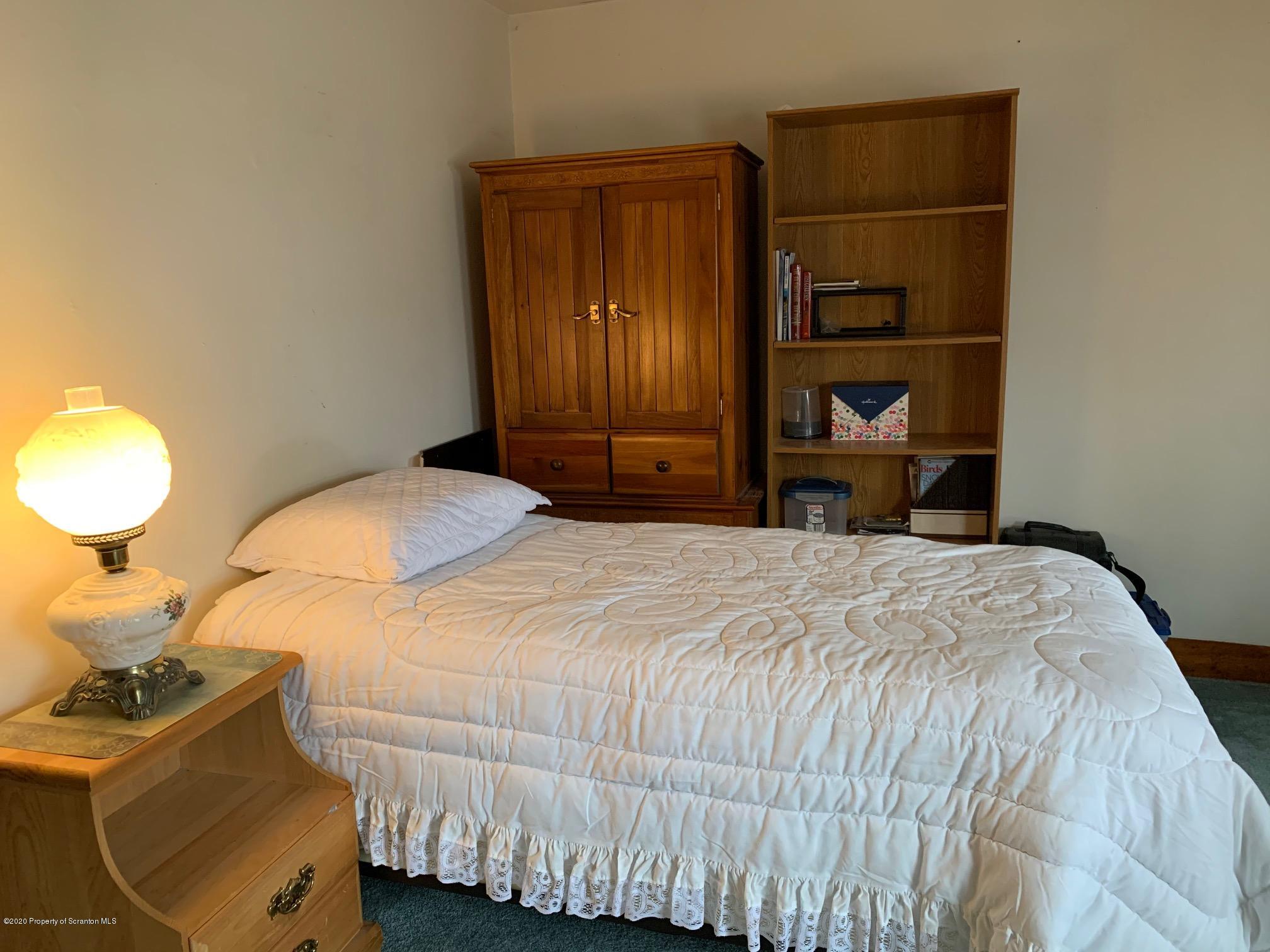 220 Clark Avenue Clarks Summit, PA 18411 - Photo 23 of 49