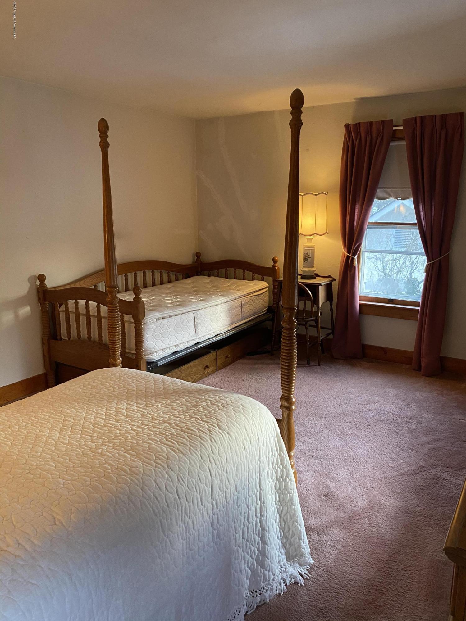 220 Clark Avenue Clarks Summit, PA 18411 - Photo 29 of 49