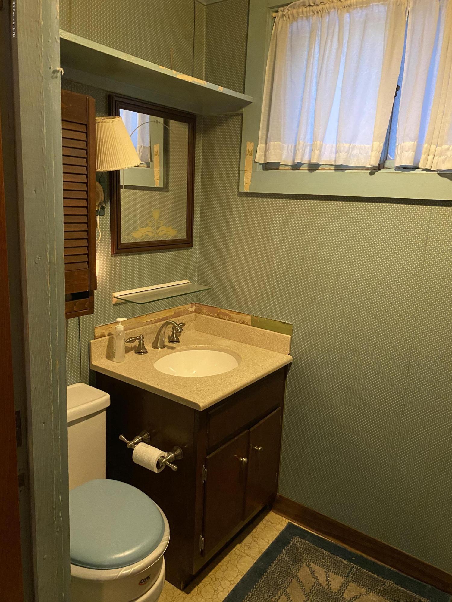 220 Clark Avenue Clarks Summit, PA 18411 - Photo 43 of 49