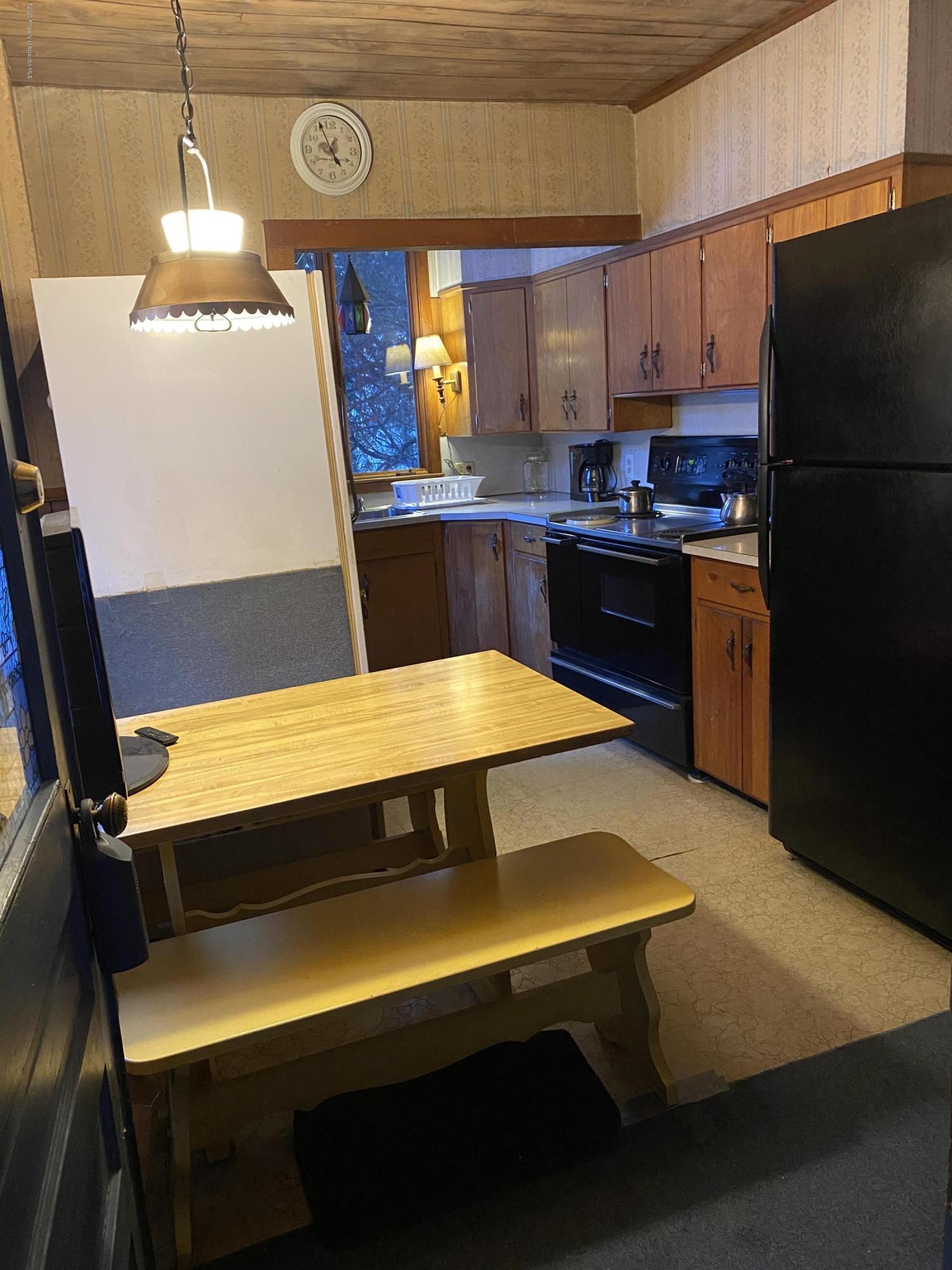 220 Clark Avenue Clarks Summit, PA 18411 - Photo 5 of 49