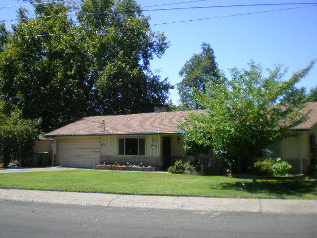 3442 Riverside Drive Anderson, CA 96007 - Photo 3 of 22 Front