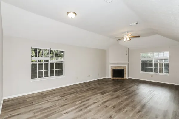 $1,685 | 16907 Dusty Mill Drive East, Sugar Land, TX 77498