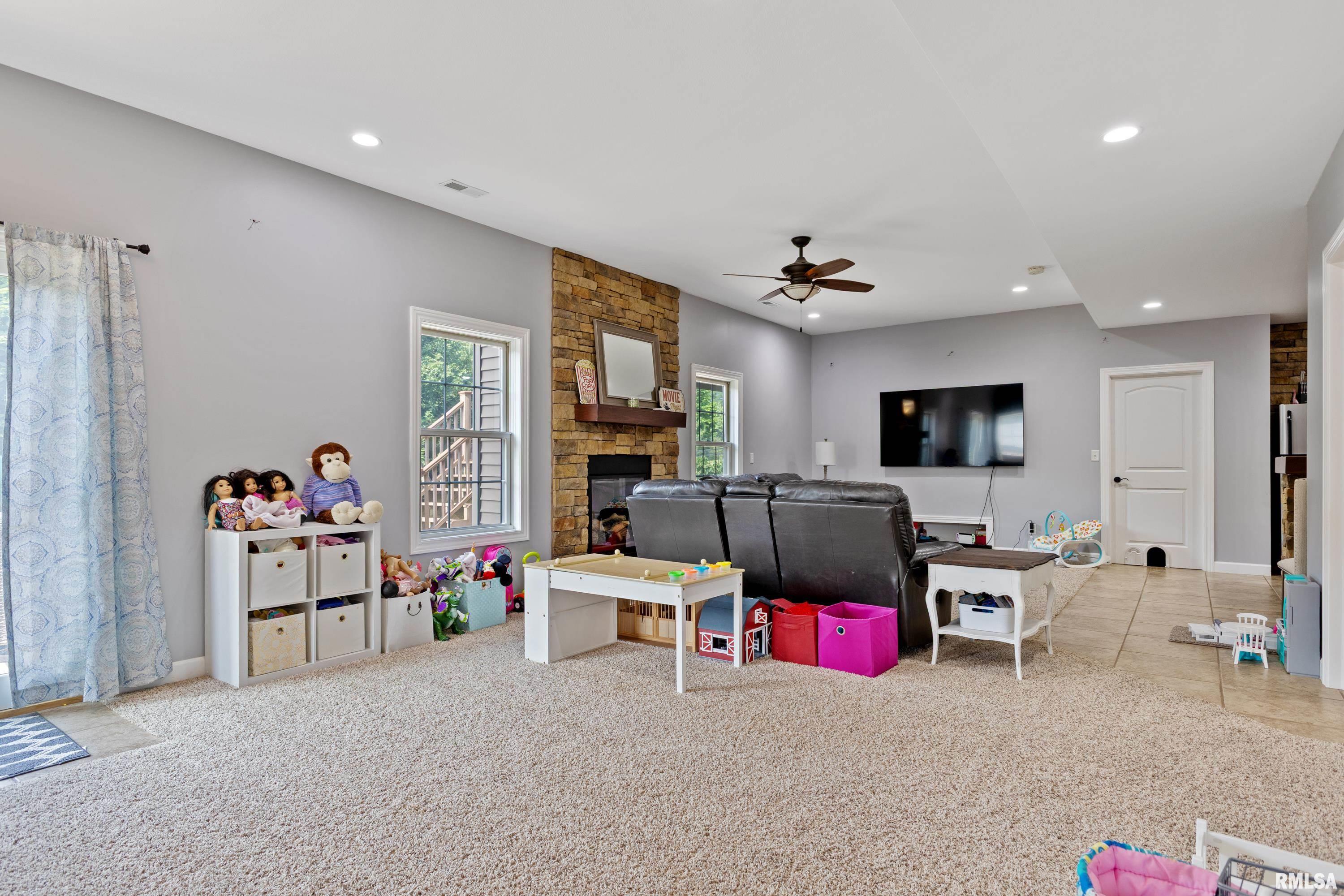 6504 North Stone Ridge Drive Quincy, IL 62305 - Photo 31 of 42