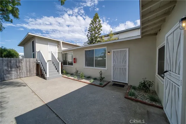 $3,750 | 926 Manhattan Beach Boulevard, Manhattan Beach, CA 90266
