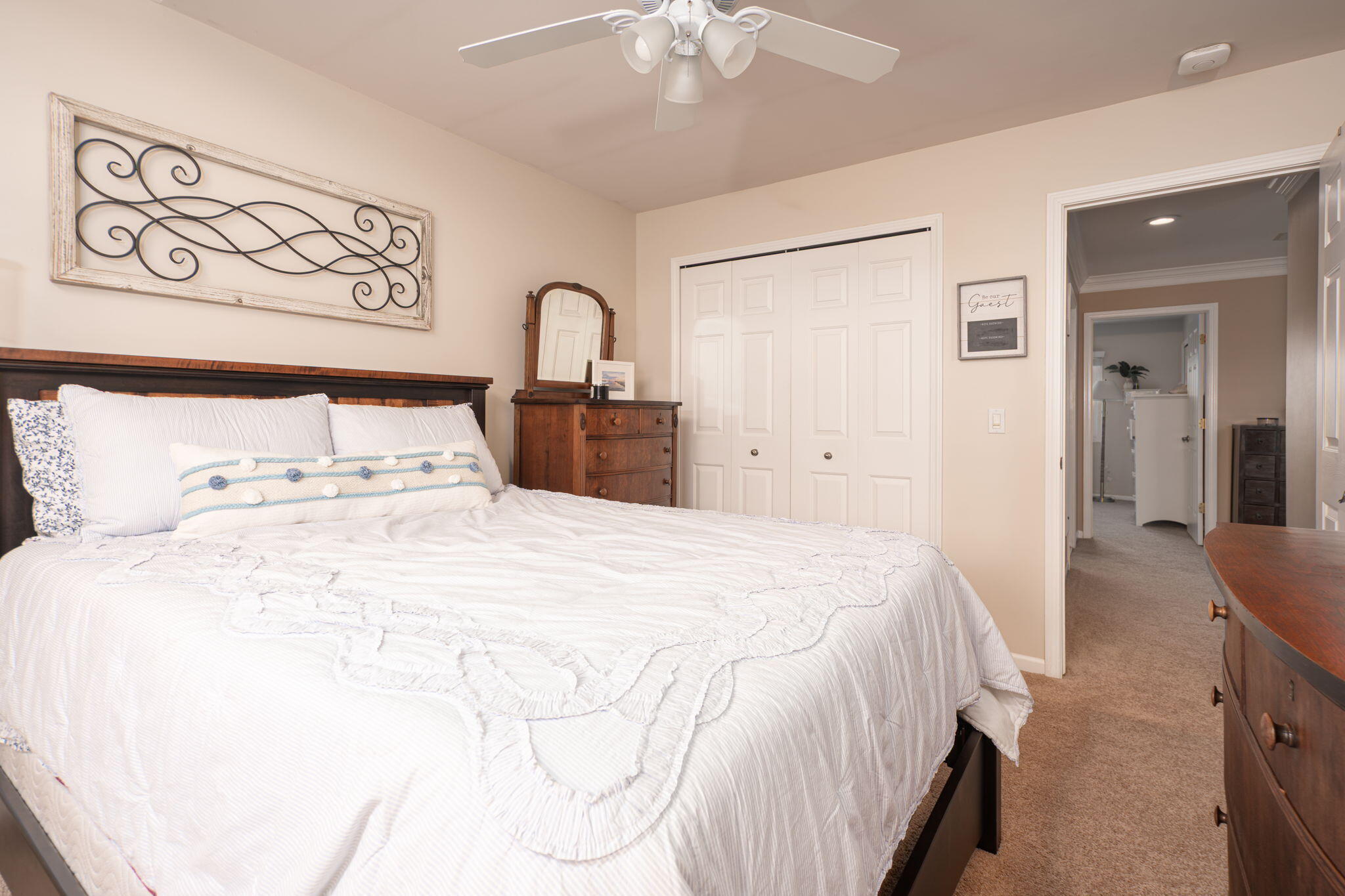 3801 Fawn Drive Rochester, MI 48306 - Photo 26 of 64 24-web-or-mls-interiors-24