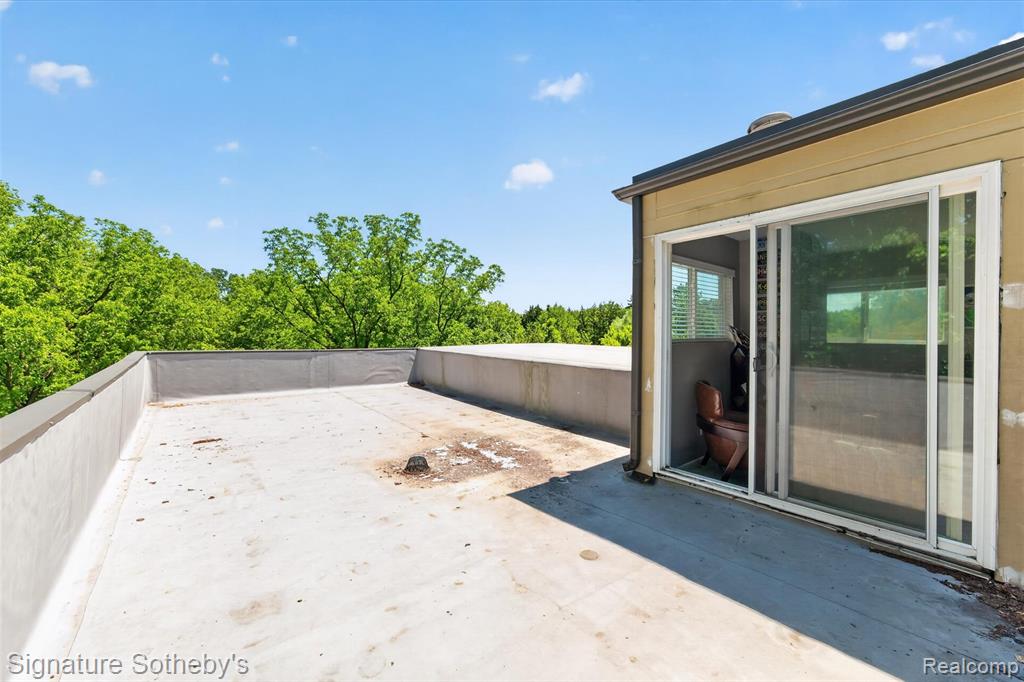 30650 Lahser Road Beverly Hills, MI 48025 - Photo 69 of 93