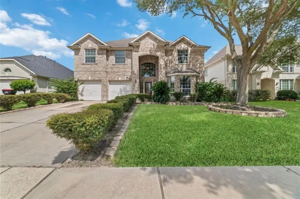 $2,700 | 2218 Laurel Birch Drive, Houston, TX 77014