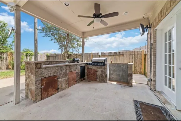 $2,700 | 2218 Laurel Birch Drive, Houston, TX 77014