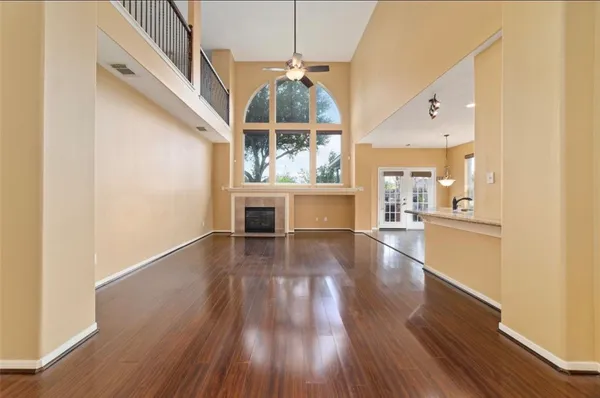 $2,700 | 2218 Laurel Birch Drive, Houston, TX 77014