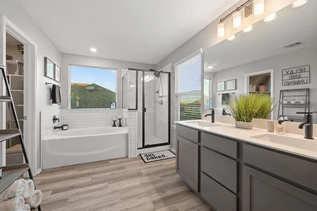 $2,300 | 6317 Conestoga Wagon Way, Del Valle, TX 78617