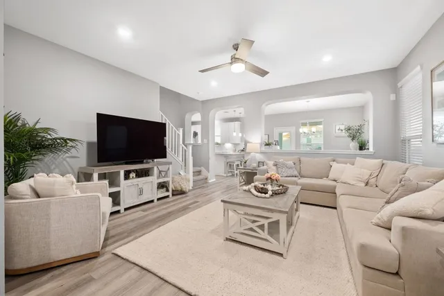 $2,300 | 6317 Conestoga Wagon Way, Del Valle, TX 78617