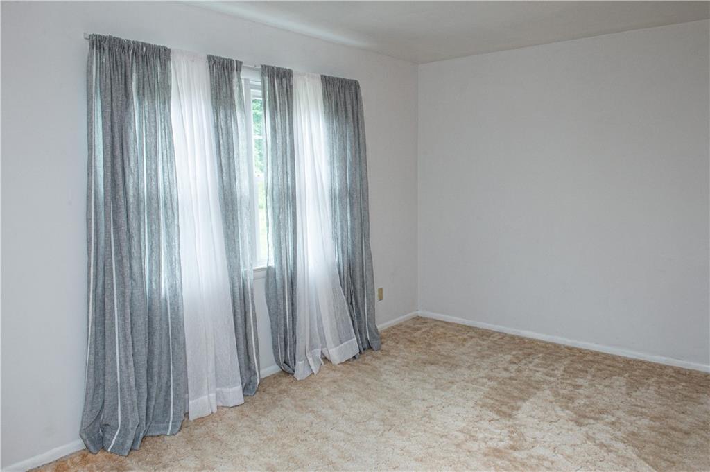 106 A Margate Drive Butler, PA 16001 - Photo 10 of 21 Second bedroom