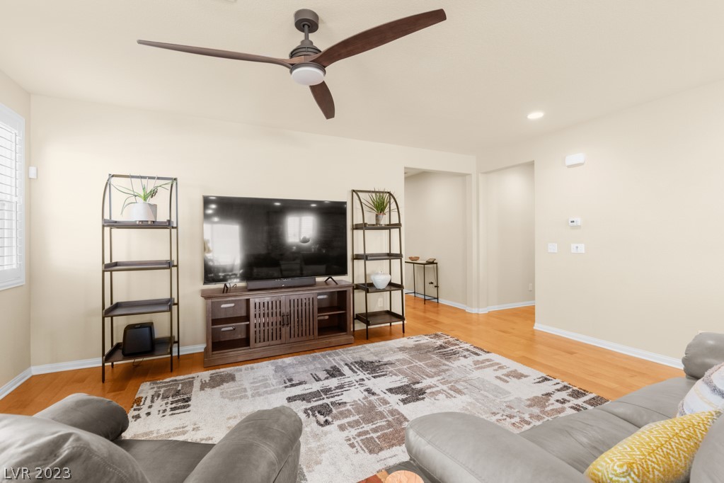 7526 Campbell Ranch Avenue Las Vegas, NV 89179 - Photo 18 of 62