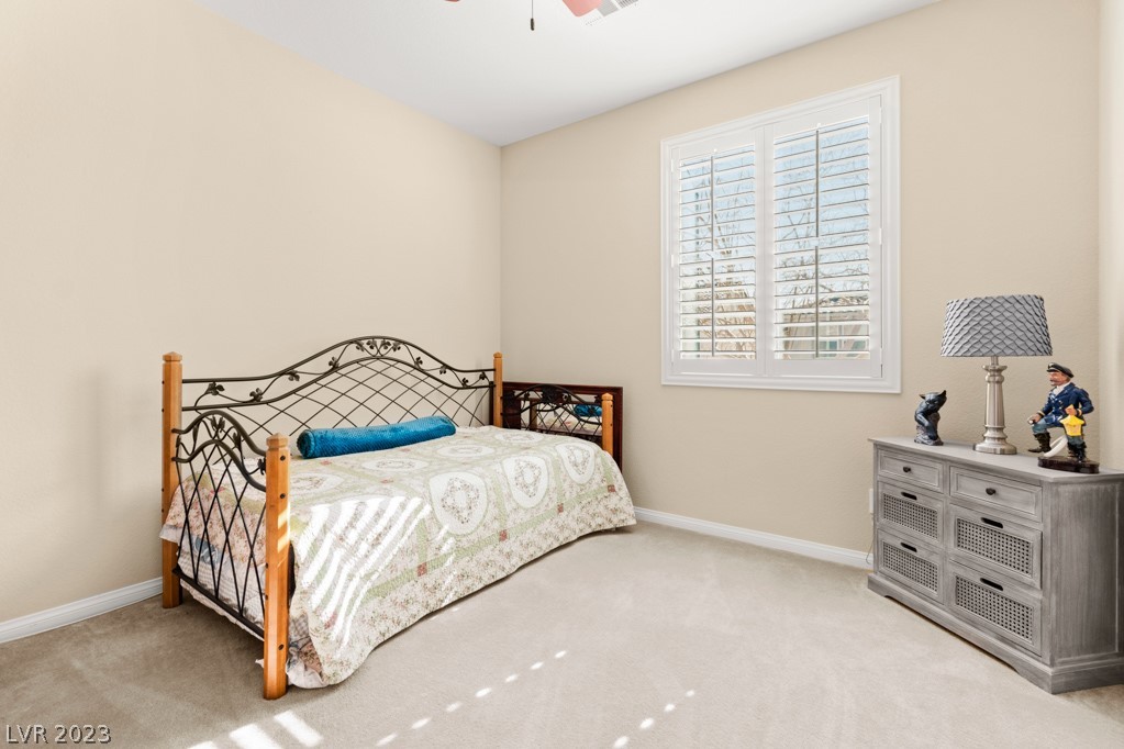 7526 Campbell Ranch Avenue Las Vegas, NV 89179 - Photo 3 of 62