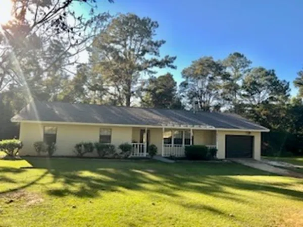 $2,200 | 8514 Raquel Lane, Tallahassee, FL 32312