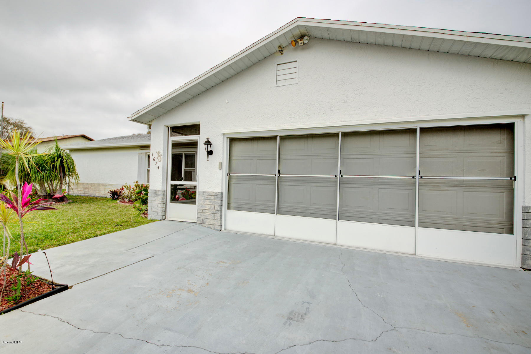 Screened Door on Garage