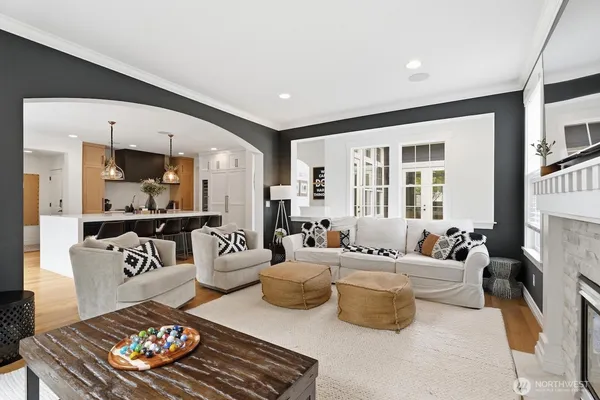 $2,349,000 | 6618 Azalea Way Southeast, Snoqualmie, WA 98065