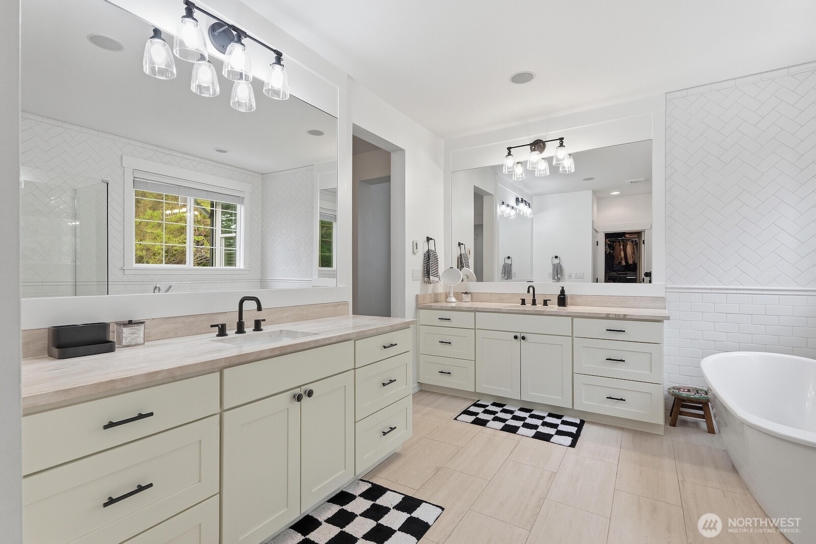 6618 Azalea Way Southeast Snoqualmie, WA 98065 - Photo 22 of 40