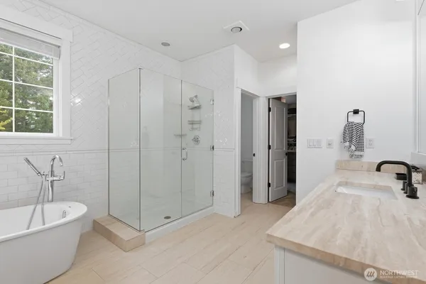 $2,349,000 | 6618 Azalea Way Southeast, Snoqualmie, WA 98065