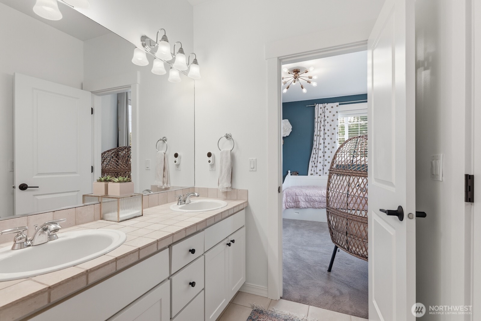 6618 Azalea Way Southeast Snoqualmie, WA 98065 - Photo 28 of 40