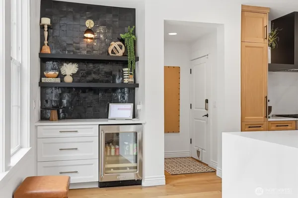 $2,349,000 | 6618 Azalea Way Southeast, Snoqualmie, WA 98065