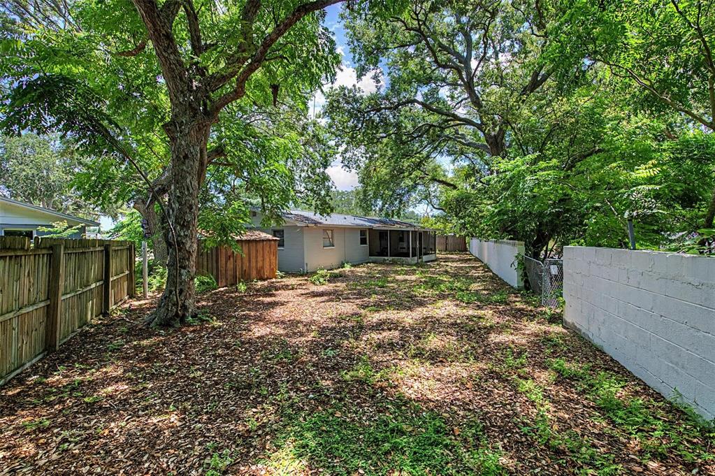 11592 110th Terrace Largo, FL 33778 - Photo 22 of 29