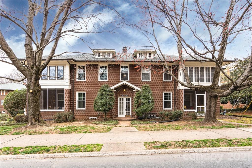 222 Providence Road Charlotte, NC 28207 - Photo 1 of 32 Gallery Image 1