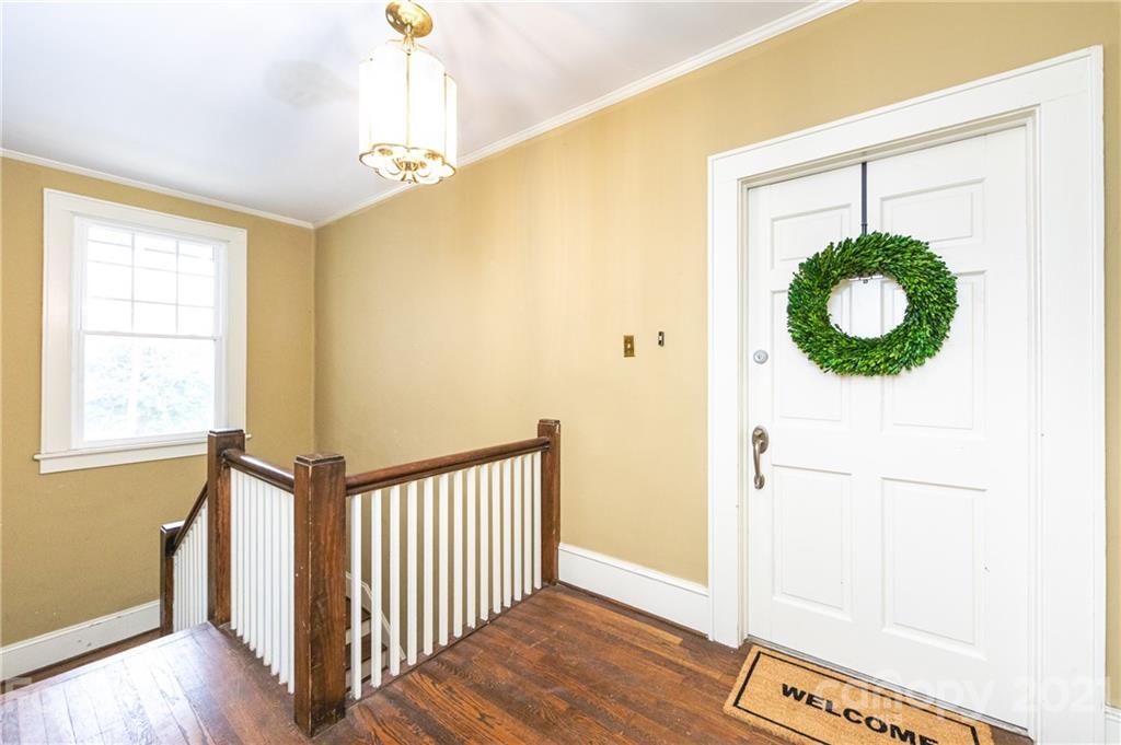 222 Providence Road Charlotte, NC 28207 - Photo 3 of 32 Gallery Image 3