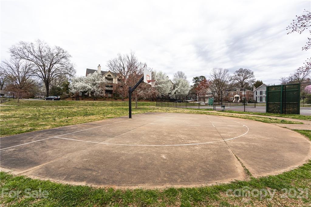 222 Providence Road Charlotte, NC 28207 - Photo 29 of 32 Gallery Image 29
