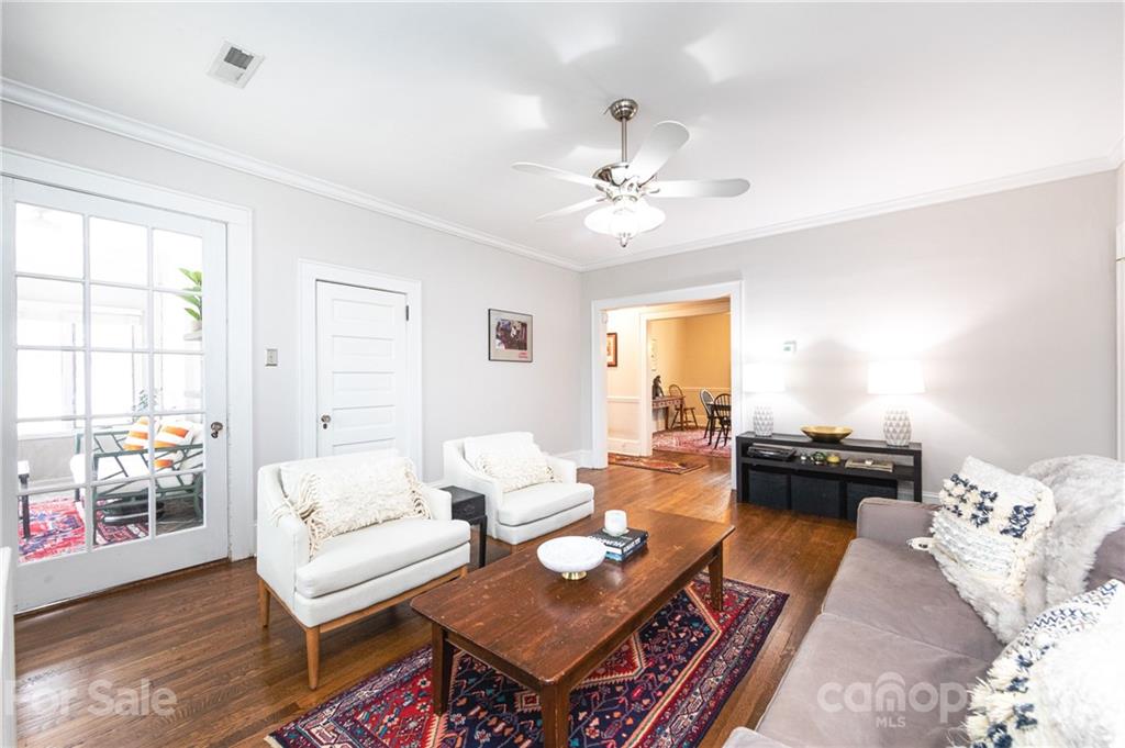 222 Providence Road Charlotte, NC 28207 - Photo 7 of 32 Gallery Image 7