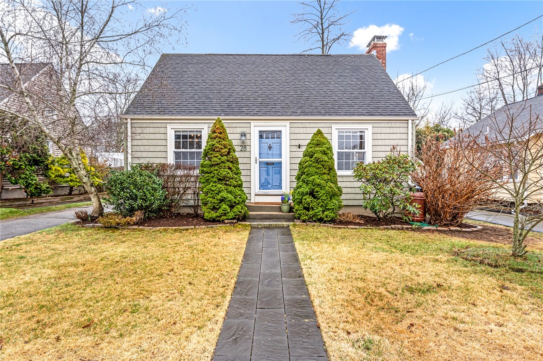 28 Rosegarden Street Warwick, RI 02888 - Photo 26 of 33