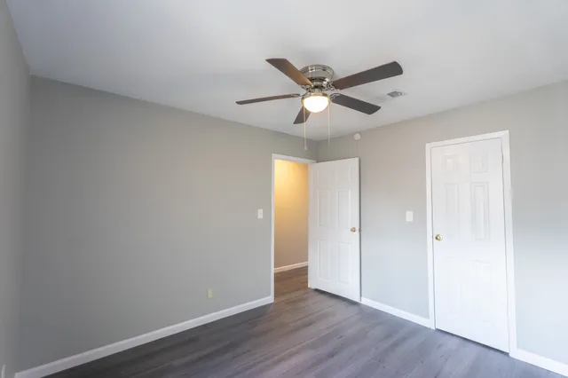 $1,325 | 2501 Gulf Freeway, Unit 260C, Dickinson, TX 77539