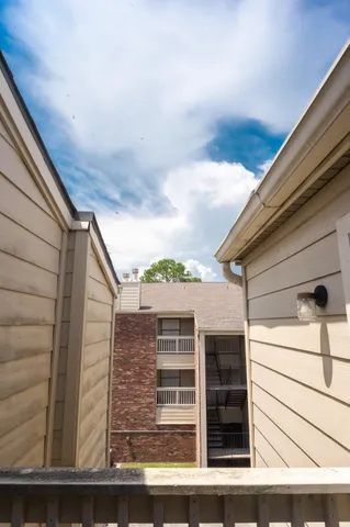 $1,325 | 2501 Gulf Freeway, Unit 260C, Dickinson, TX 77539