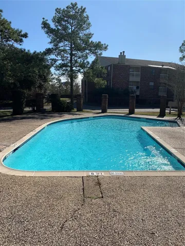 $1,325 | 2501 Gulf Freeway, Unit 260C, Dickinson, TX 77539