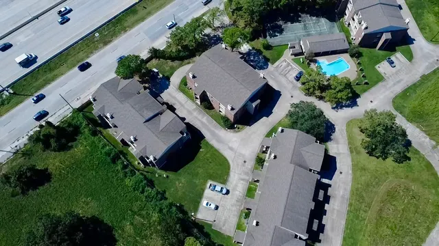 $1,325 | 2501 Gulf Freeway, Unit 260C, Dickinson, TX 77539