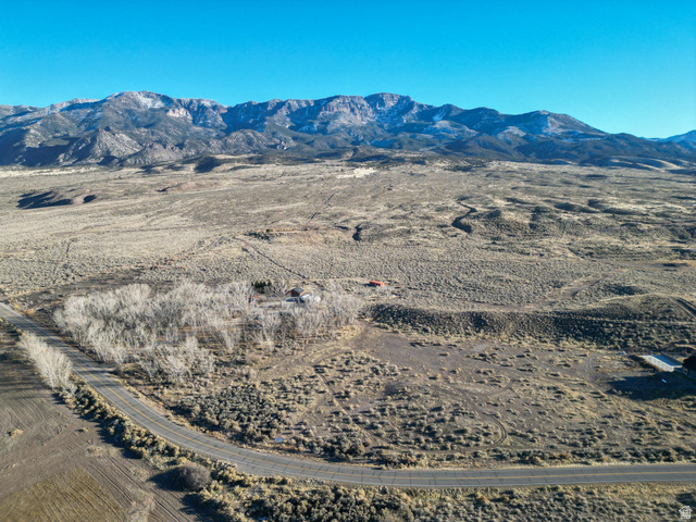 1 East Landslide Road East Monroe, UT 84754 - Photo 5 of 9 Mountain view