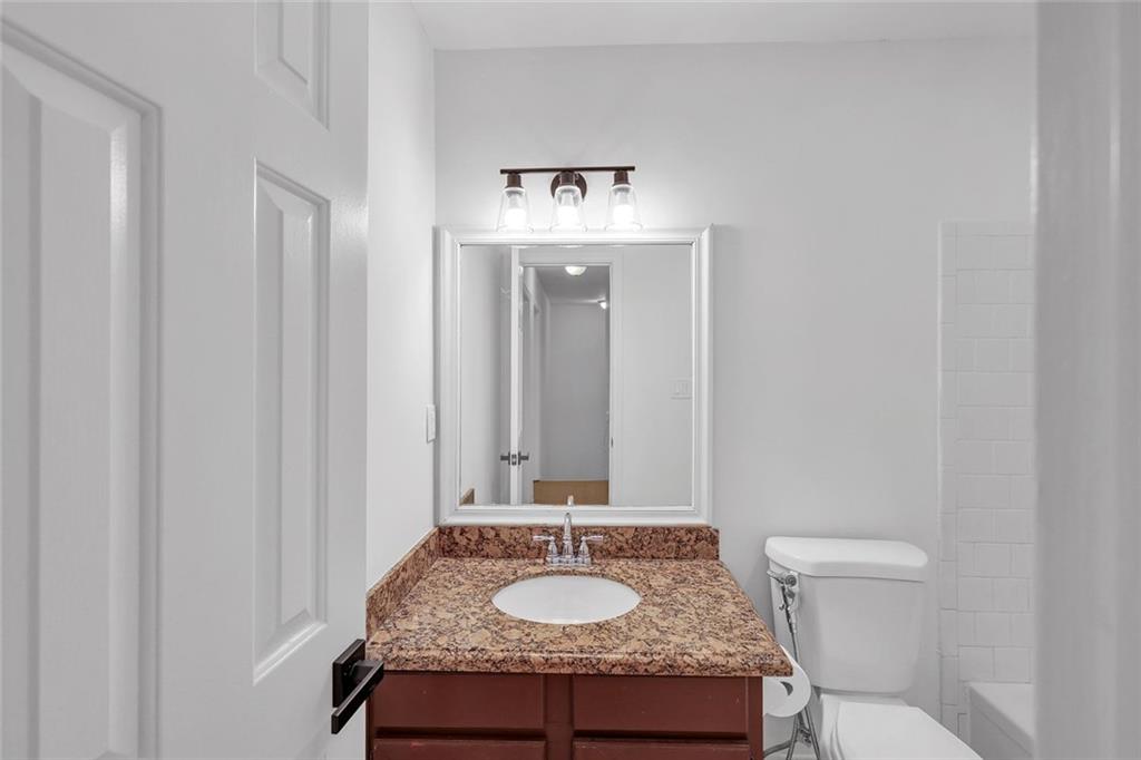 1138 Moorestown Circle Decatur, GA 30033 - Photo 14 of 38 Gallery Image 14