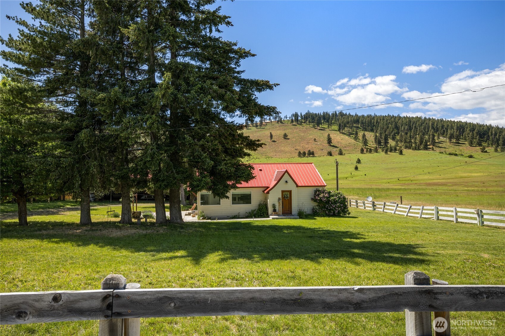 1371 Bettas Road Cle Elum, WA 98922 - Photo 6 of 40